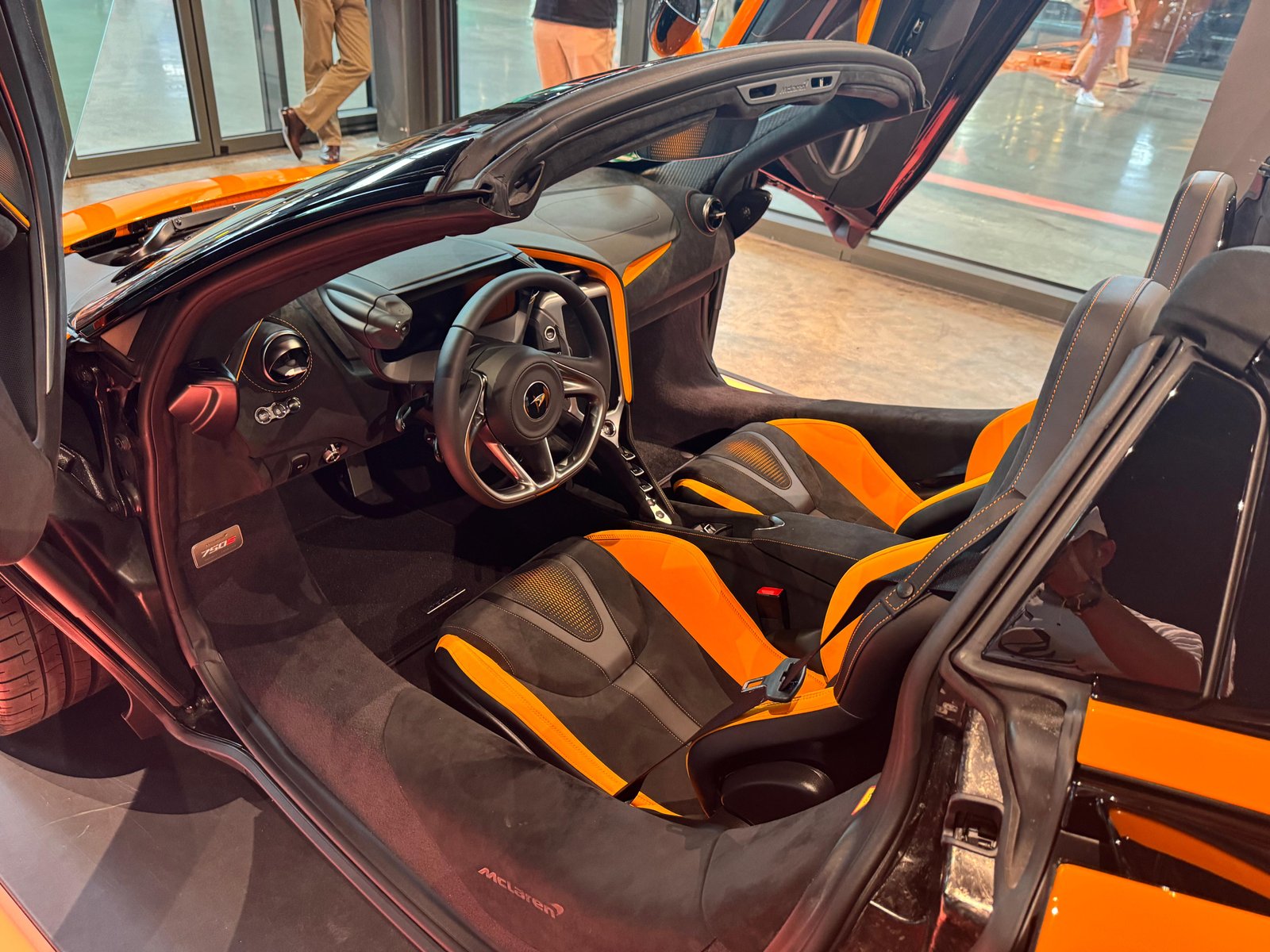McLaren 750s Spider — photo 6